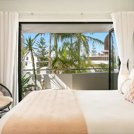 Sophie'S Place Relaunch - Luxury Penthouse Byron Bay Exterior photo
